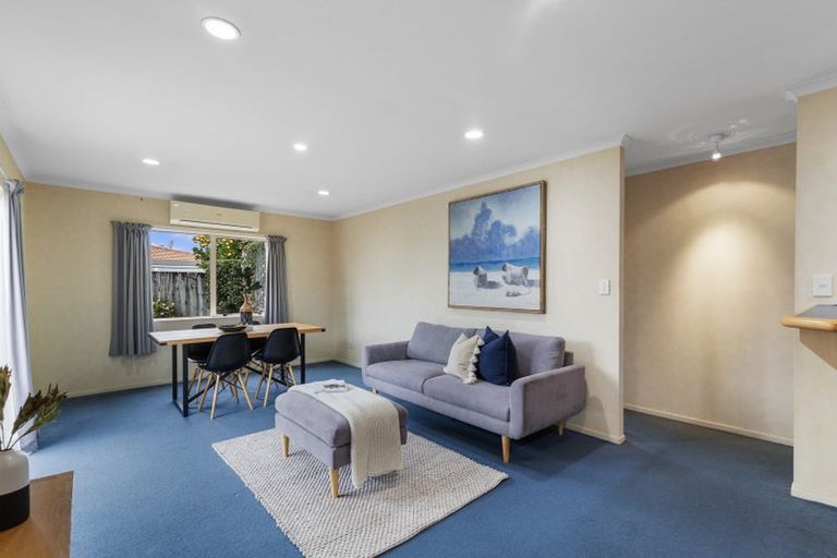 Photo of property in 22 Northmeadow Drive, Rototuna, Hamilton, 3210