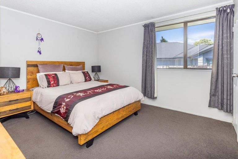 Photo of property in 8a Sunnyside Road, Nawton, Hamilton, 3200