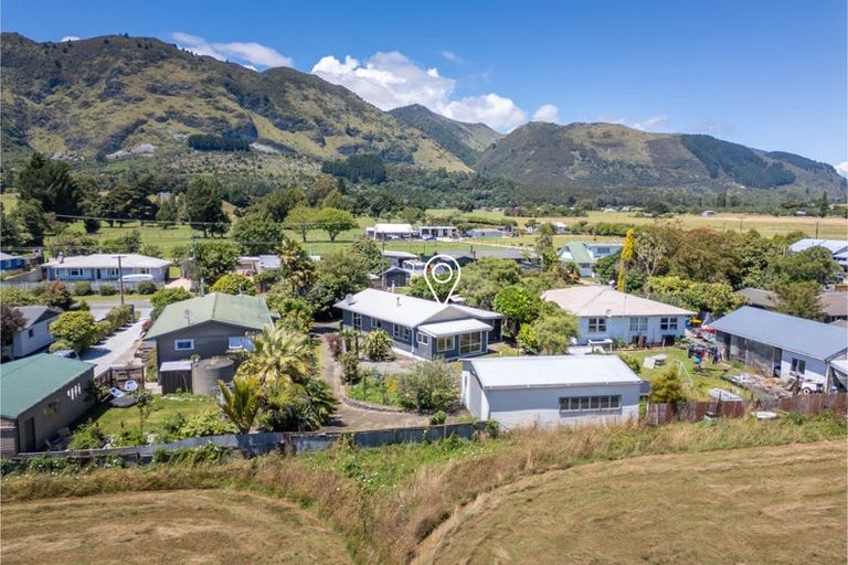 Photo of property in 421 Glenview Road, Motupipi, Takaka, 7183