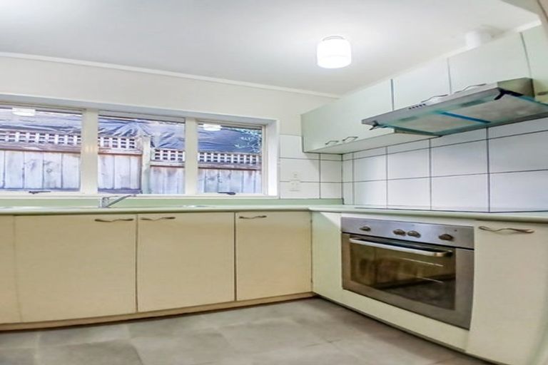 Photo of property in 53 Central Park Drive, Te Atatu South, Auckland, 0610