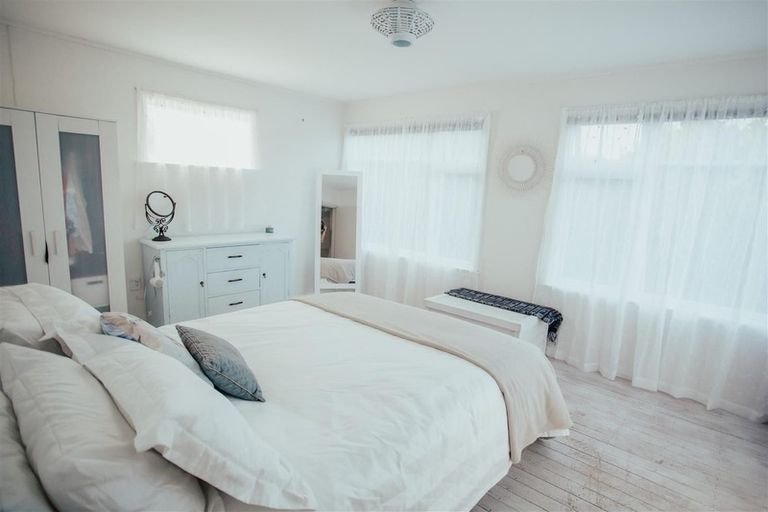 Photo of property in 77 West Belt, Rangiora, 7400