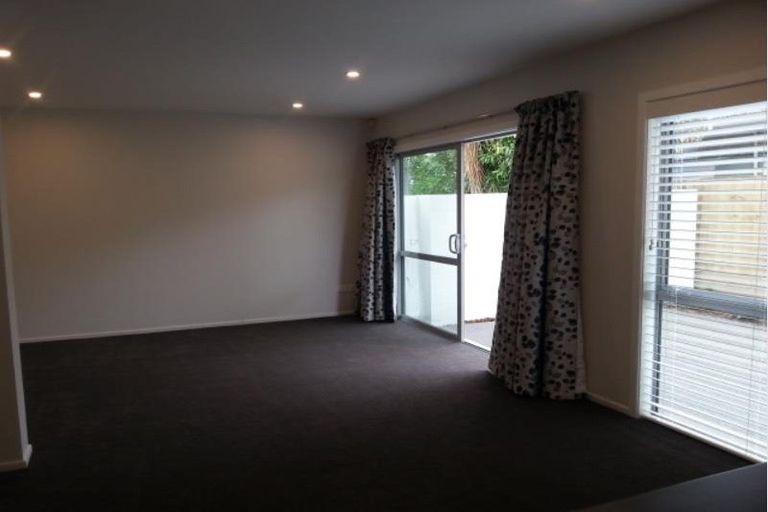 Photo of property in 2/48 Trafalgar Street, St Albans, Christchurch, 8014