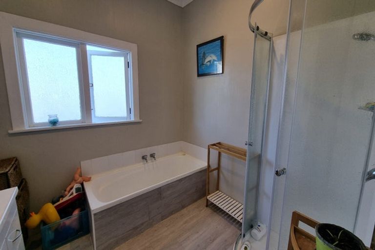 Photo of property in 5 Clifden Highway, Tuatapere, 9620