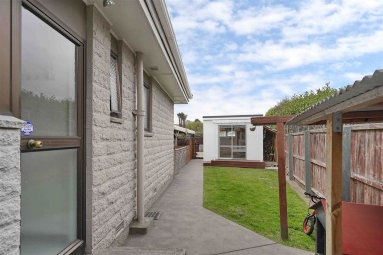 Photo of property in 120 Farrington Avenue, Bishopdale, Christchurch, 8053