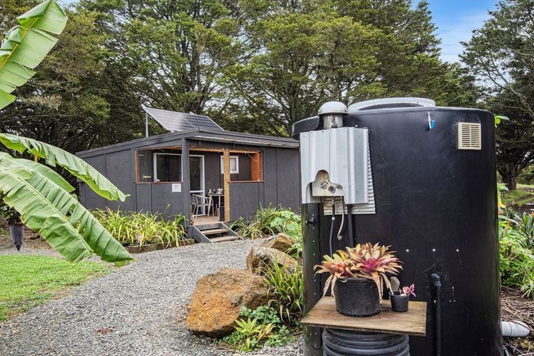 Photo of property in 304 Mangakahia Road, Maungatapere, Whangarei, 0179