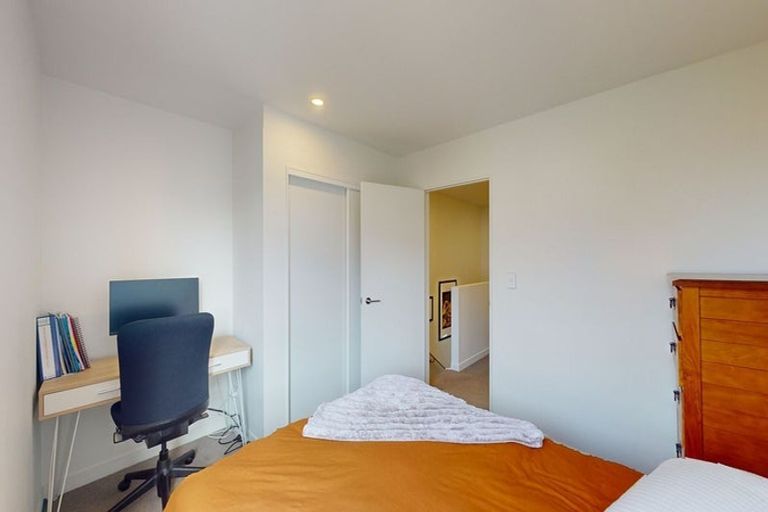 Photo of property in 2/170 Fraser Avenue, Johnsonville, Wellington, 6037