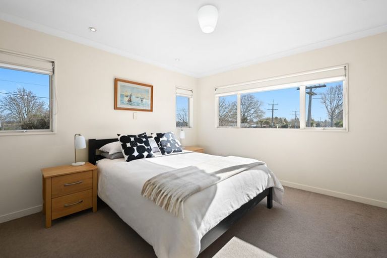 Photo of property in 2a Laurence Street, Queenwood, Hamilton, 3210