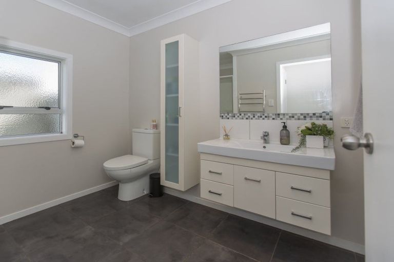 Photo of property in 176 Victoria Street, Dargaville, 0310