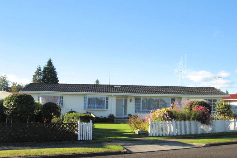Photo of property in 6 Tui Place, Tokoroa, 3420