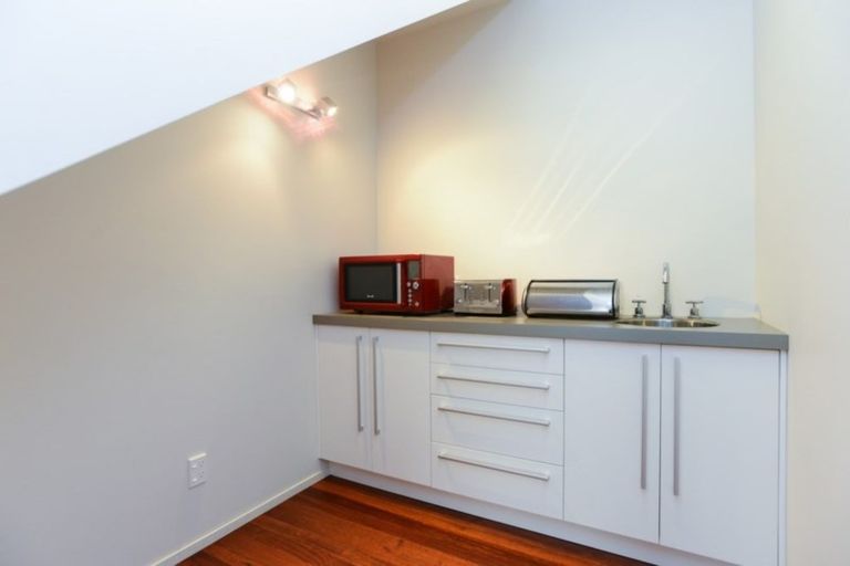 Photo of property in 63 Margaret Avenue, Havelock North, 4130