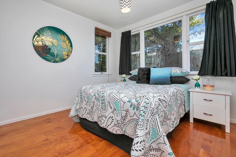 Photo of property in 21 Punga Road, Whenuapai, Auckland, 0618