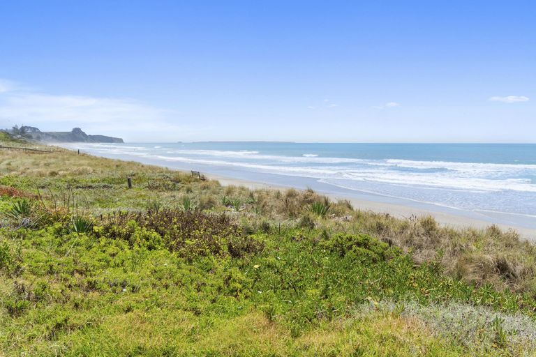 Photo of property in 527 Pukehina Parade, Pukehina, Te Puke, 3189