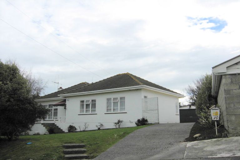 Photo of property in 14 West Way, Durie Hill, Whanganui, 4500