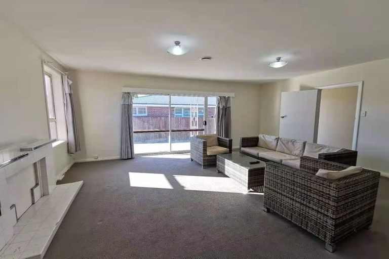 Photo of property in 49 Toorak Avenue, Avonhead, Christchurch, 8042