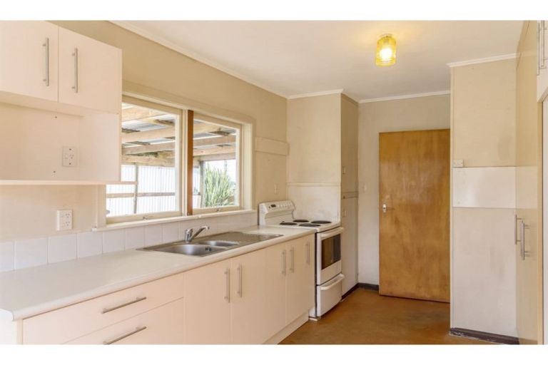 Photo of property in 117 Manuka Road, Bayview, Auckland, 0629