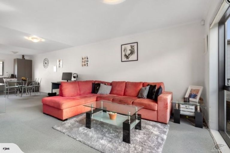 Photo of property in St Claire Village, 188/172 Mcleod Road, Te Atatu South, Auckland, 0610