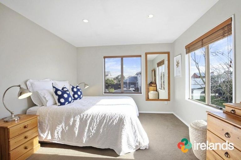 Photo of property in 25b Springfield Road, St Albans, Christchurch, 8014