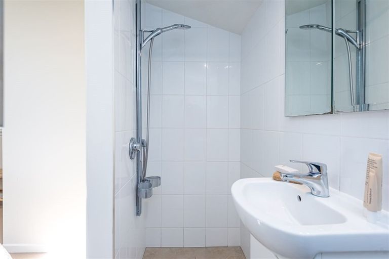 Photo of property in 52 Saint Andrews Hill Road, Mount Pleasant, Christchurch, 8081