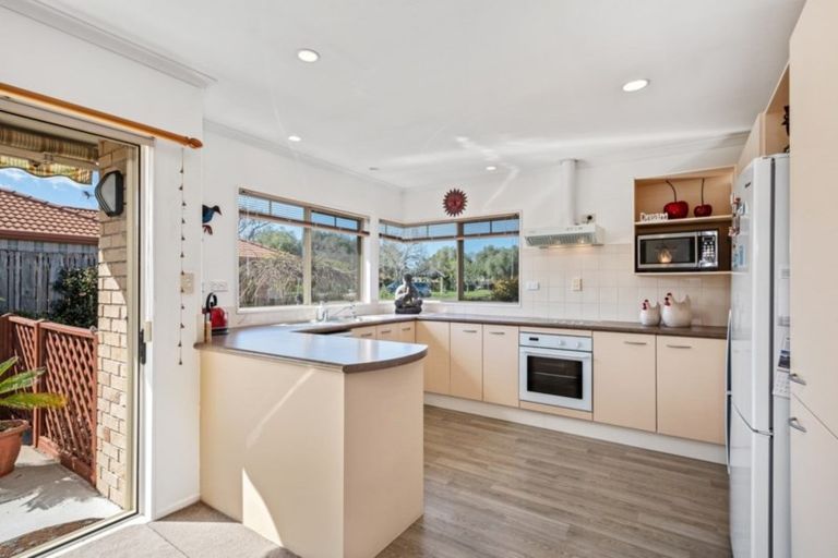 Photo of property in 9 Lavender Place, Papamoa Beach, Papamoa, 3118