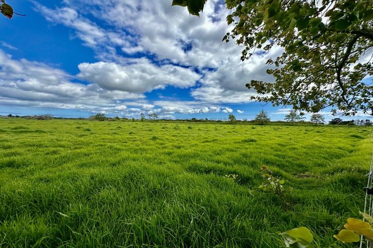 Photo of property in 365 Kumi Road, Awanui, 0486