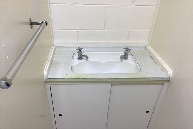 Photo of property in 1/2 Gorrie Road, Regent, Whangarei, 0112