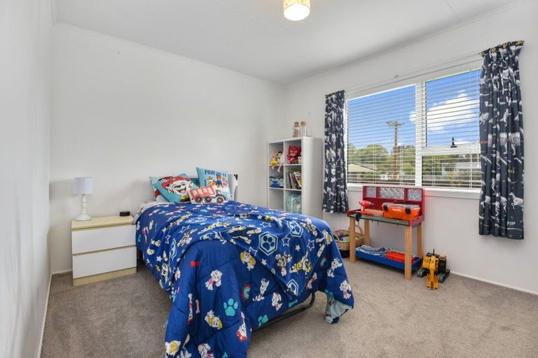 Photo of property in 10 John Road, Fairy Springs, Rotorua, 3015