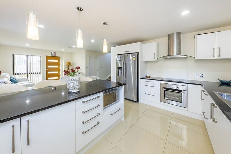 Photo of property in 20a Driver Road, Mangere East, Auckland, 2024