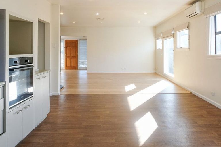 Photo of property in 10 Plynlimon Road, Fendalton, Christchurch, 8052