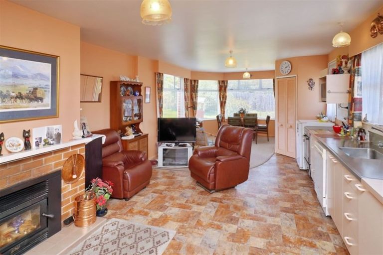 Photo of property in 49 Osborne Road, Amberley, 7410