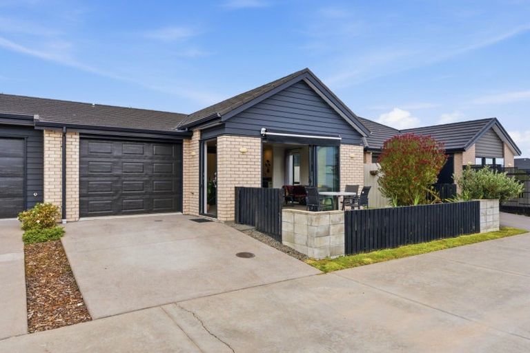 Photo of property in 5 Haka Way, Papamoa, 3118