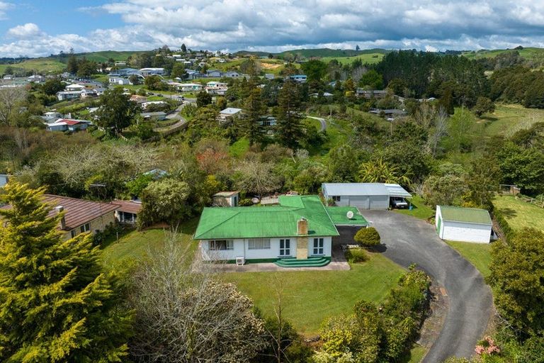 Photo of property in 8 Neumann Street, Kawakawa, 0210