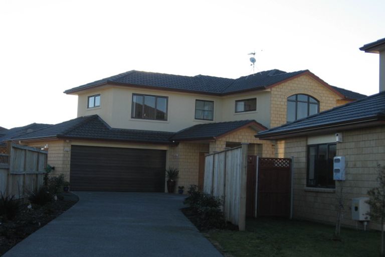 Photo of property in 6 Blantyre Court, Wattle Downs, Auckland, 2103
