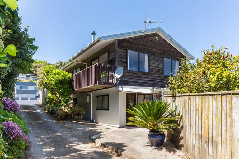 Photo of property in 69a Mana Esplanade, Paremata, Porirua, 5026