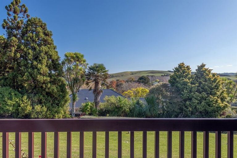 Photo of property in 35 Sarah Todd Lane, Waimauku, 0812