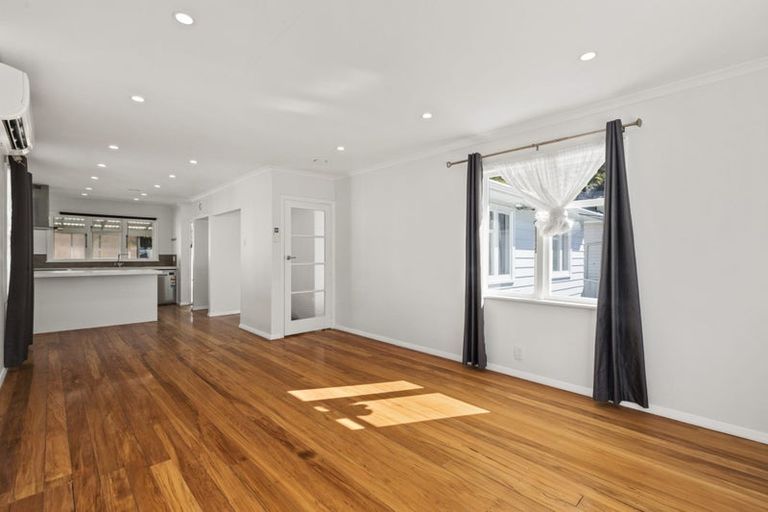 Photo of property in 147 Happy Valley Road, Owhiro Bay, Wellington, 6023