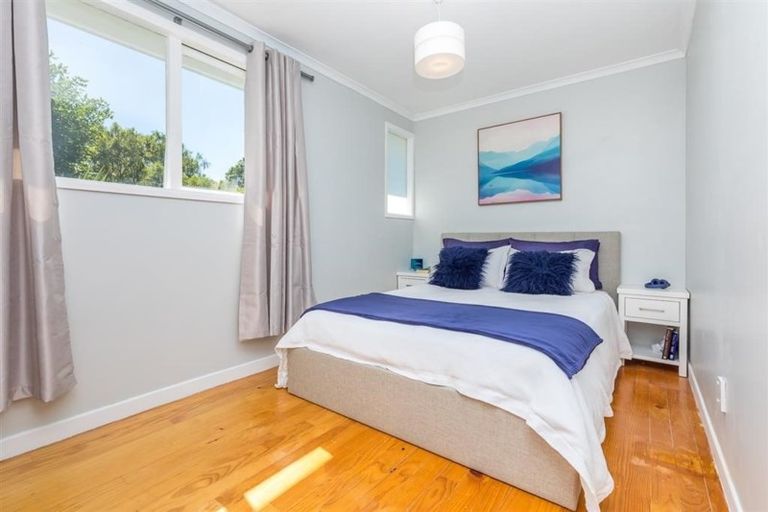 Photo of property in 79 Glamorgan Drive, Torbay, Auckland, 0630