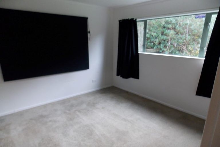 Photo of property in 90 Percy Dyett Drive, Karori, Wellington, 6012