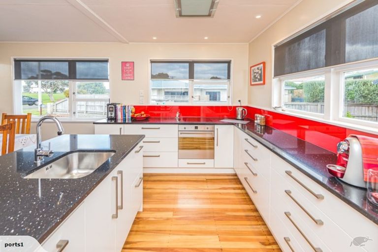 Photo of property in 155 Carlton Avenue, Springvale, Whanganui, 4501