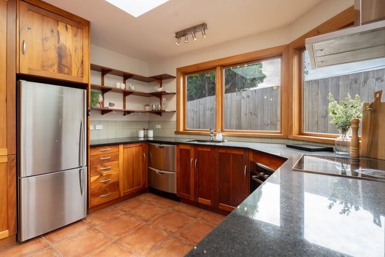 Photo of property in 14 Whanake Street, Titahi Bay, Porirua, 5022