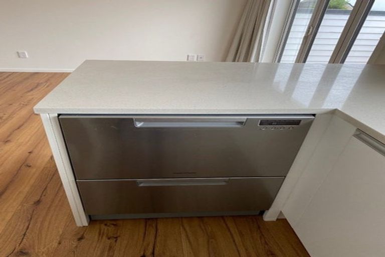 Photo of property in 158 Rangatira Road, Beach Haven, Auckland, 0626