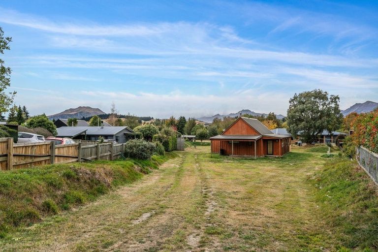 Photo of property in 94a Mount Iron Drive, Wanaka, 9305