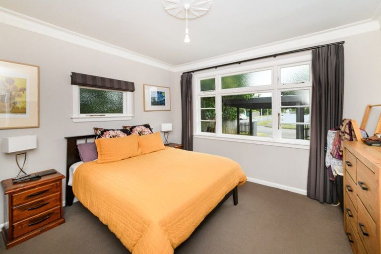 Photo of property in 10 Hardie Street, Hokowhitu, Palmerston North, 4410