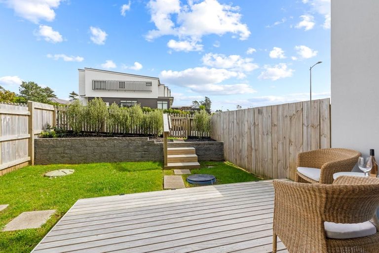 Photo of property in 10b Nellie Drive, Kumeu, 0810