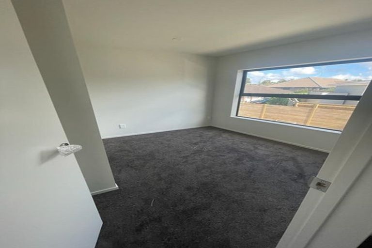 Photo of property in 49b Andrew Road, Howick, Auckland, 2010