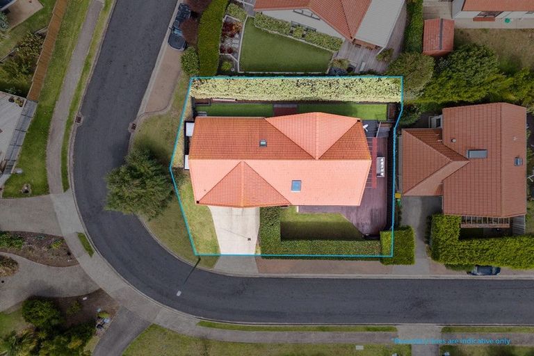 Photo of property in 1a Parkwood Crescent, Gulf Harbour, Whangaparaoa, 0930