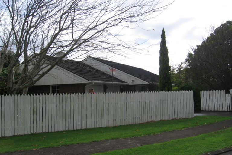 Photo of property in 18 Roadley Avenue, Sunnyhills, Auckland, 2010