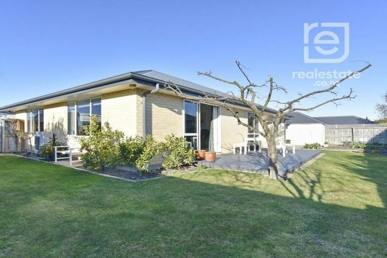Photo of property in 53 Kotare Avenue, Rangiora, 7400