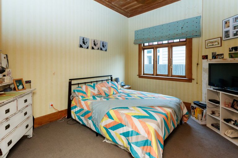 Photo of property in 35 Fitzroy Street, Terrace End, Palmerston North, 4410