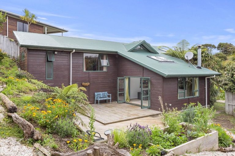 Photo of property in 13 Tutchen Avenue, Raglan, 3225