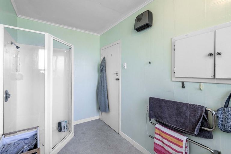 Photo of property in 65 Robertson Street, Gore, 9710